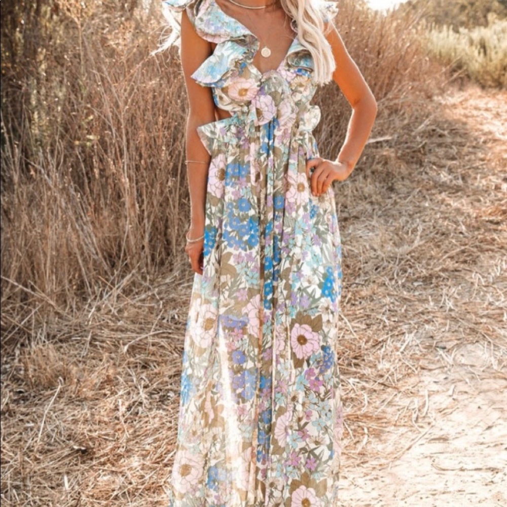 ISO vici zabelle floral ruffle maxi dress, small or medium